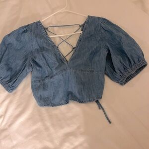 Topshop Jean crop top with balloon sleeves.SIZE 8.